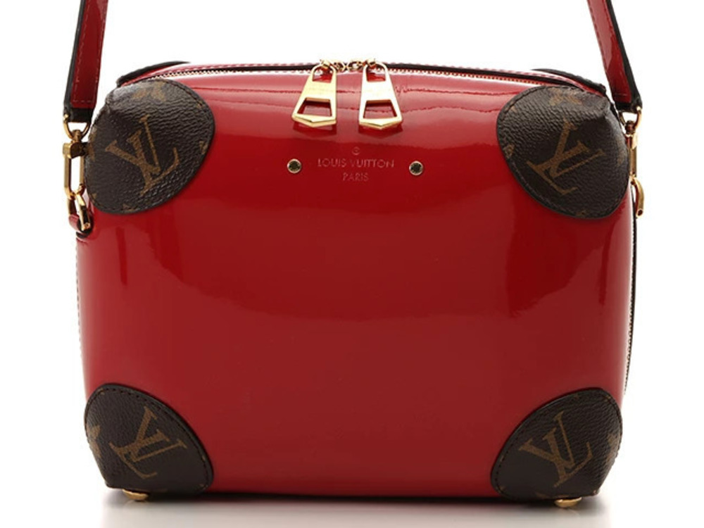 LOUIS VUITTON Bag Venice Monogram Patent Vernis